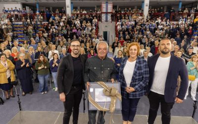 Prepuna dvorana Lenije na humanitarnoj izvedbi predstave “Dimnjačar”