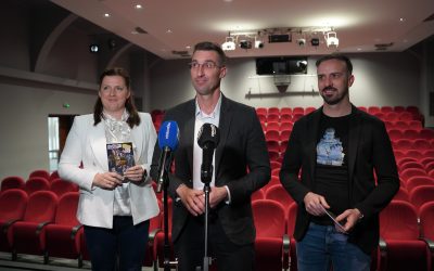 PUTUJUĆI SUSRETI TEATARA Vinkovci od sutra središte kazališnog amaterizma